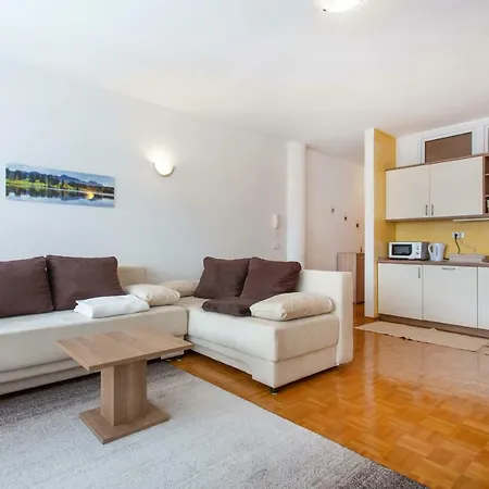 Apartmán Apartma Luna *
